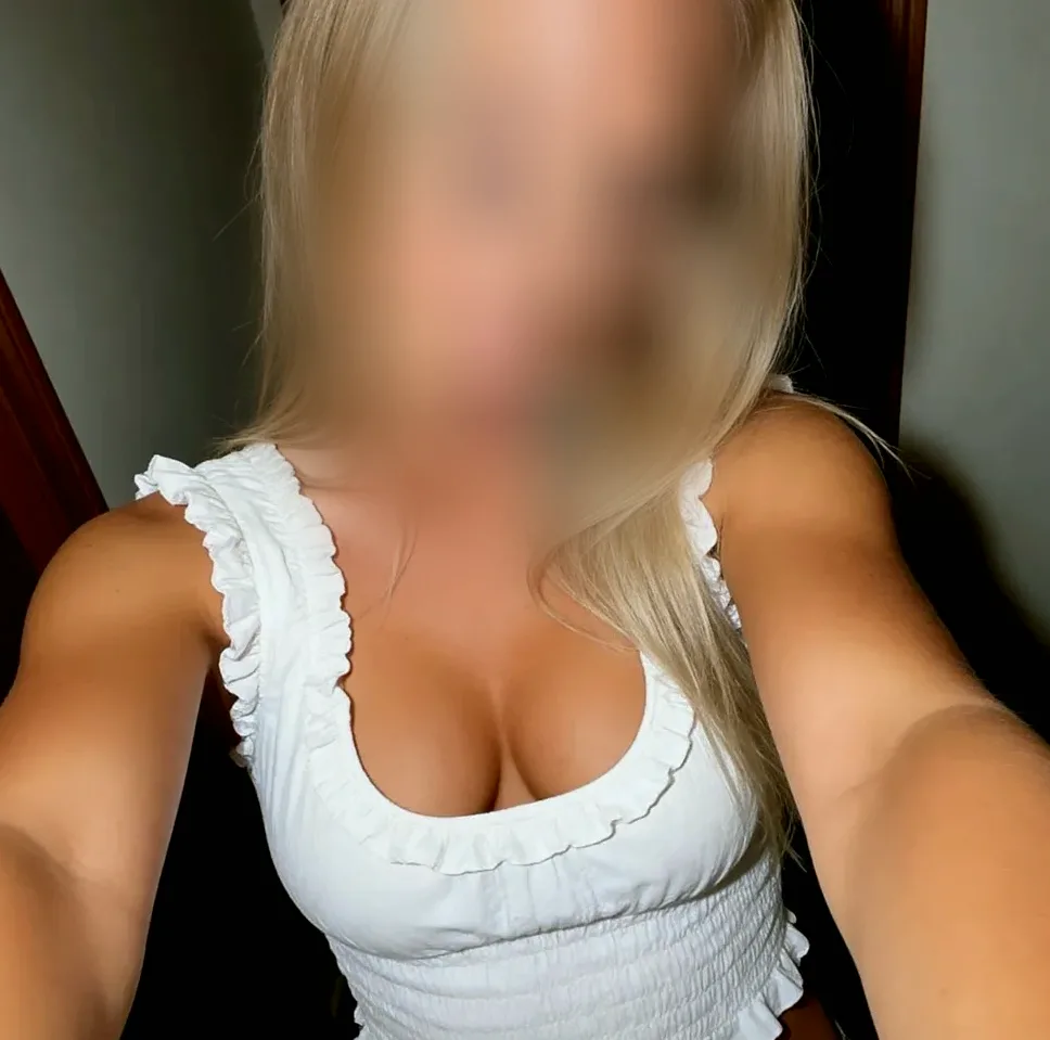 Aina, 31 años