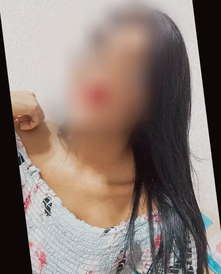 Yasmina, 25 años